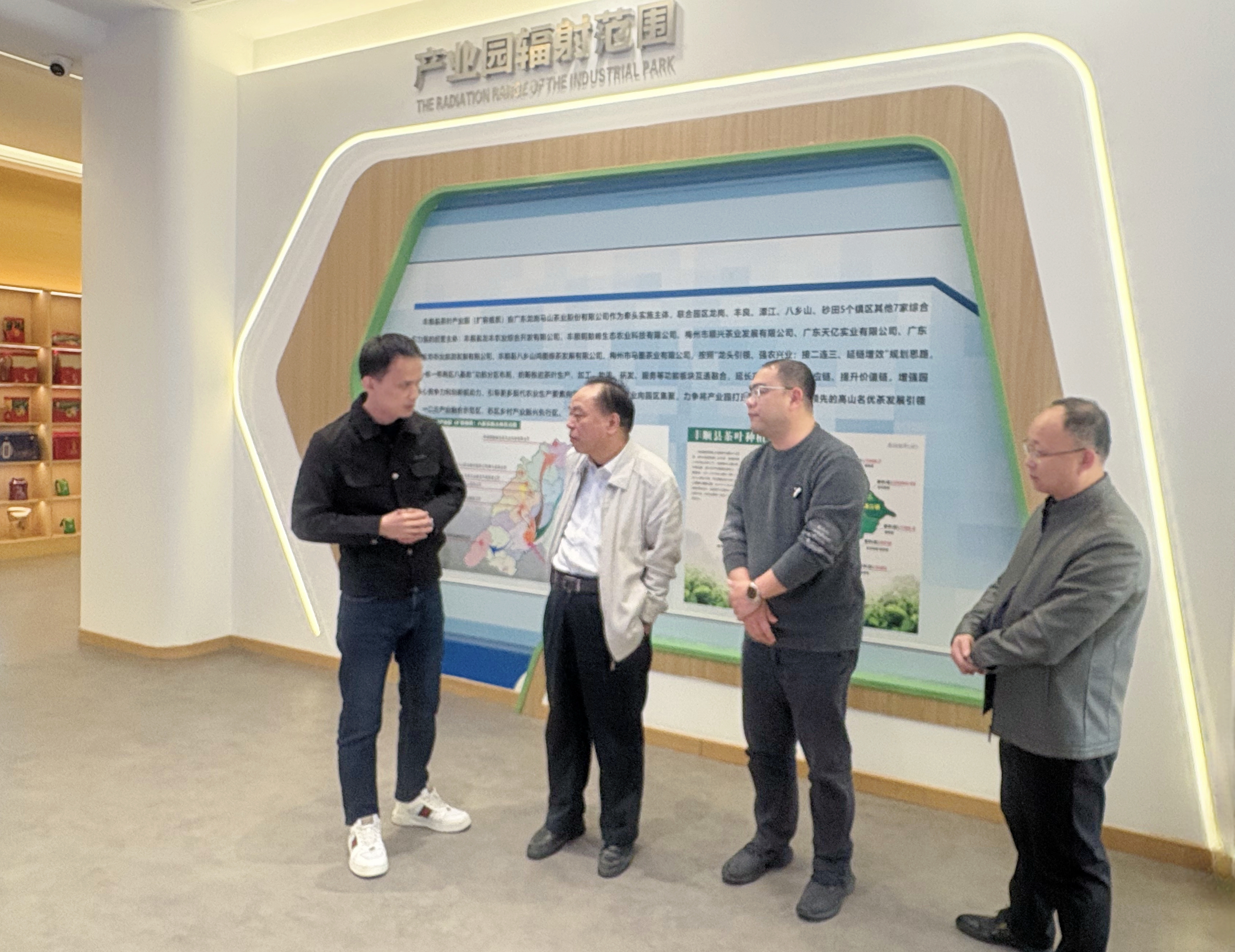 49b4859be42212c181835d953551291_副本.jpg